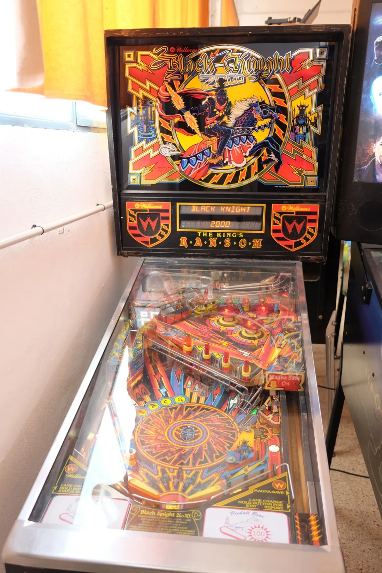 Black Knight 2000